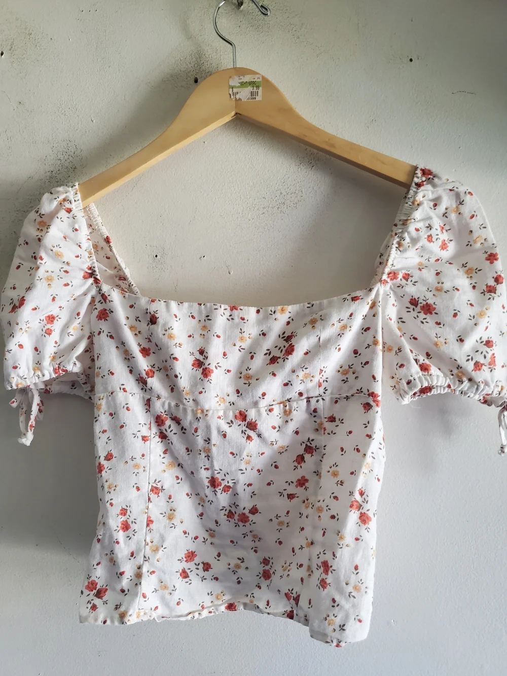 Reformation White Floral Puff Sleeve Square Neck Top Size 4.